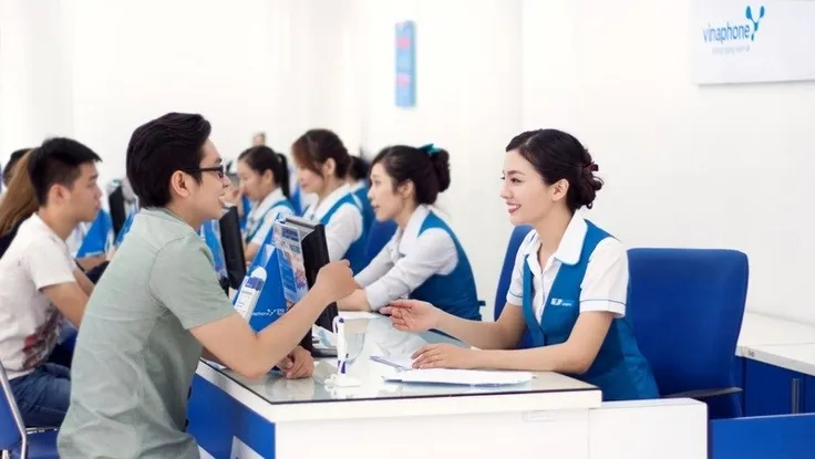 Bị nhà mạng khóa SIM vì thiếu chân dung: Cần làm gì?