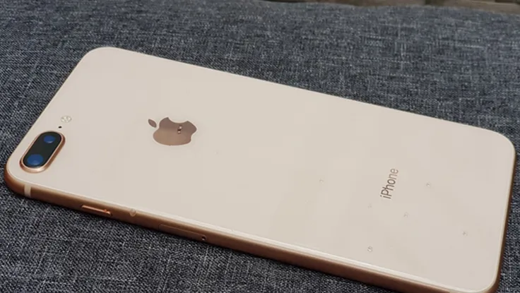 iPhone 7 Plus, iPhone 8 Plus và iPhone X bất ngờ hút khách