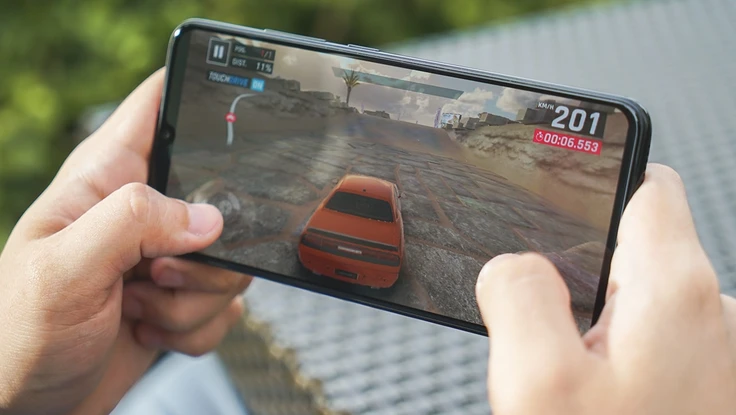 Đánh giá nhanh Vivo V11i: Thiết kế đẹp, pin ‘trâu’