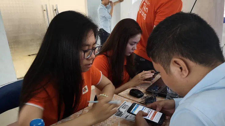 Cách mua vé tàu Tết 2019 bằng điện thoại