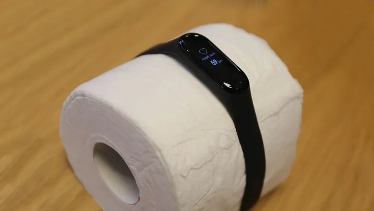 Mi Band 3 phát hiện nhịp tim trên cuộn giấy vệ sinh?