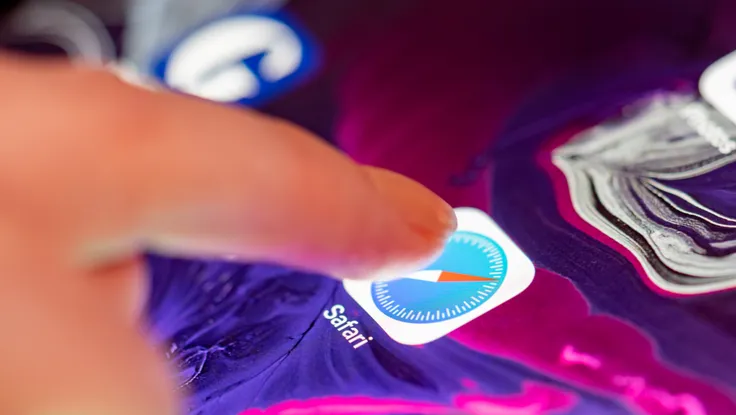 Apple bị phát hiện chia sẻ dữ liệu với Tencent (Trung Quốc)?