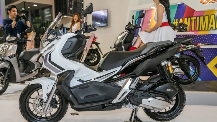 Mẫu tay ga địa hình Honda ADV 150 bất ngờ giảm 3 triệu đồng