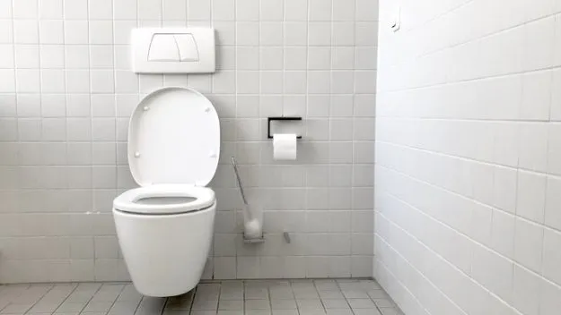 Nhà vệ sinh sẽ ra sao khi được tích hợp công nghệ?