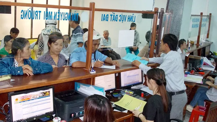 Cách tra cứu tiến độ xử lý hồ sơ khi đi làm thủ tục hành chính