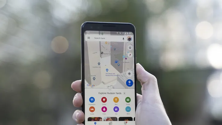 Tạo kẹt xe 'ảo' bằng cách kéo lê 99 chiếc smartphone