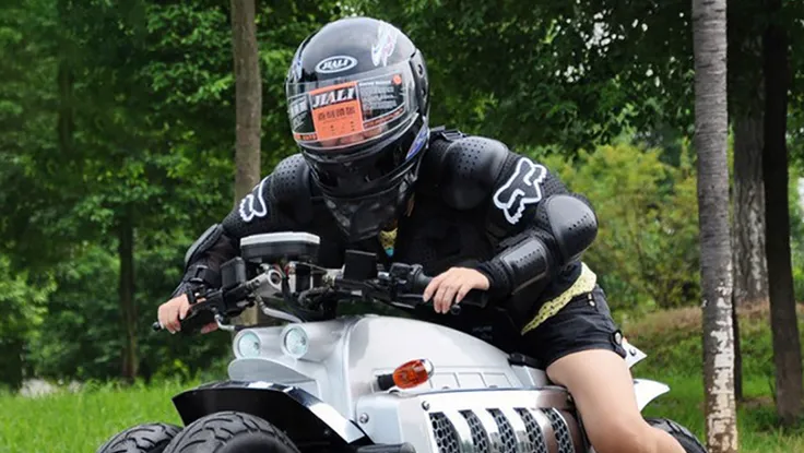 Siêu mô tô Dodge Tomahawk mini giá chỉ 16,5 triệu đồng