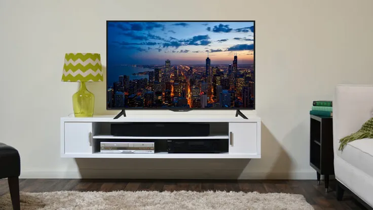 2 mẫu tivi thông minh giảm giá 50% trong dịp lễ