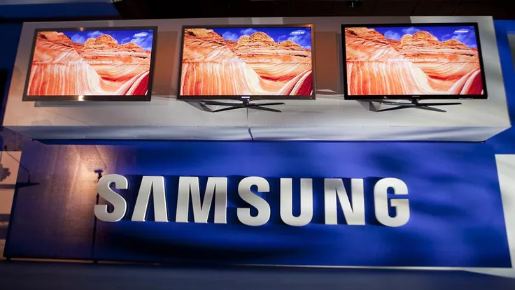 Người dùng phàn nàn tivi Samsung bị ám tím hoặc ám đỏ