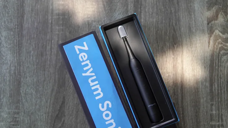 Đánh giá nhanh mẫu bàn chải điện ZenyumSonic công nghệ mới