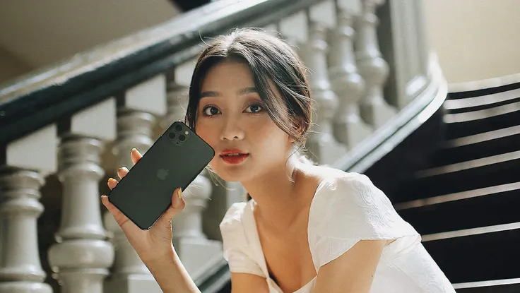 iPhone 11 Pro giảm giá chỉ còn 16,8 triệu đồng