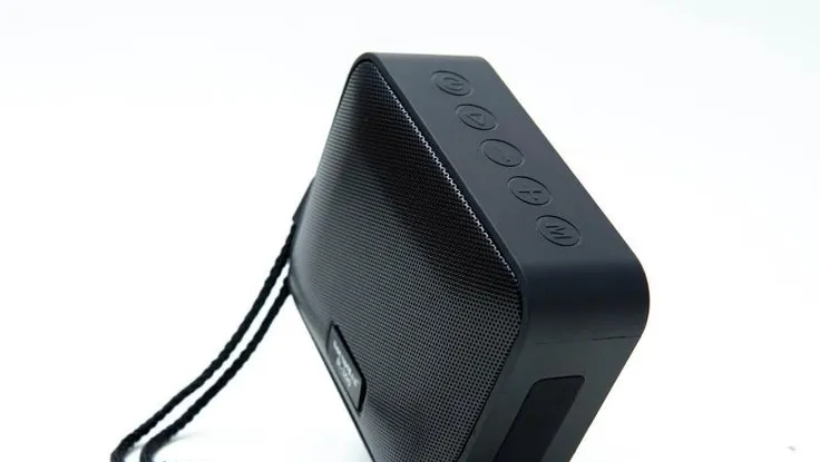 Đánh giá 2 mẫu loa không dây giá rẻ, hỗ trợ TWS và chống nước