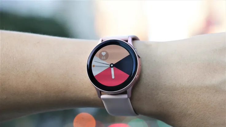 3 mẫu đồng hồ theo dõi sức khỏe giảm giá 50% trong Ngày của Mẹ