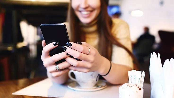 Cách tắt âm thanh của ứng dụng Facebook 