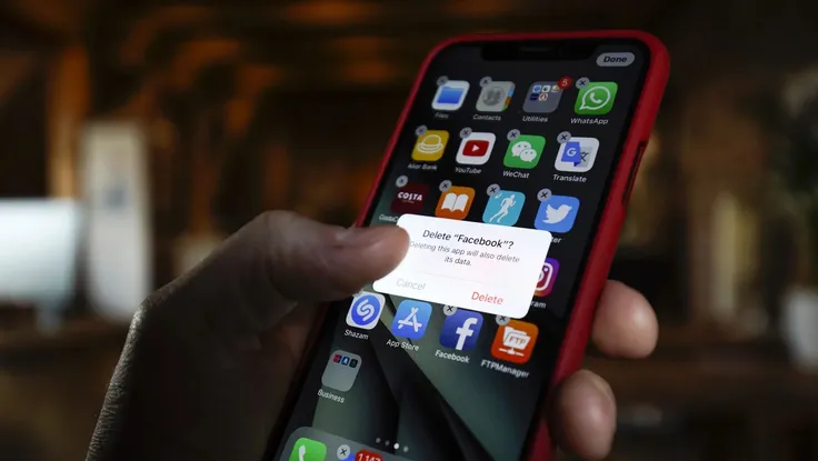 Ai cũng ghét Facebook nhưng sao chúng ta không xóa ứng dụng?