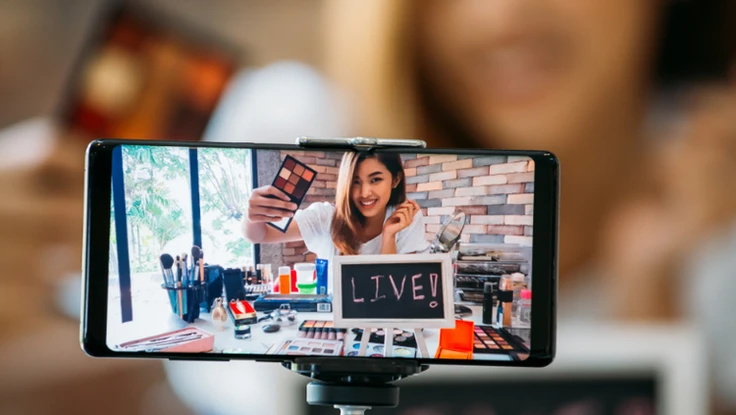 Cách hạn chế mua nhầm hàng giả trên các kênh livestream