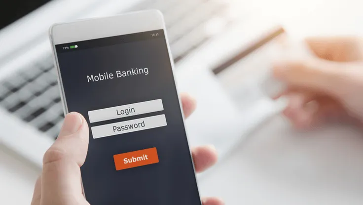 Mất sạch tiền ngân hàng sau khi nghe điện thoại