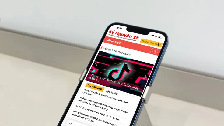 iPhone 13 giảm giá 3 triệu đồng dịp Giáng sinh