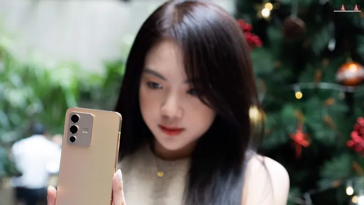 Lộ diện mẫu smartphone chuyên dành cho giới trẻ với camera selfie 50 MP