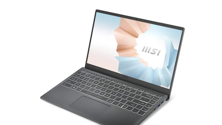 Điểm mặt 4 mẫu laptop giảm giá mạnh dịp cuối năm