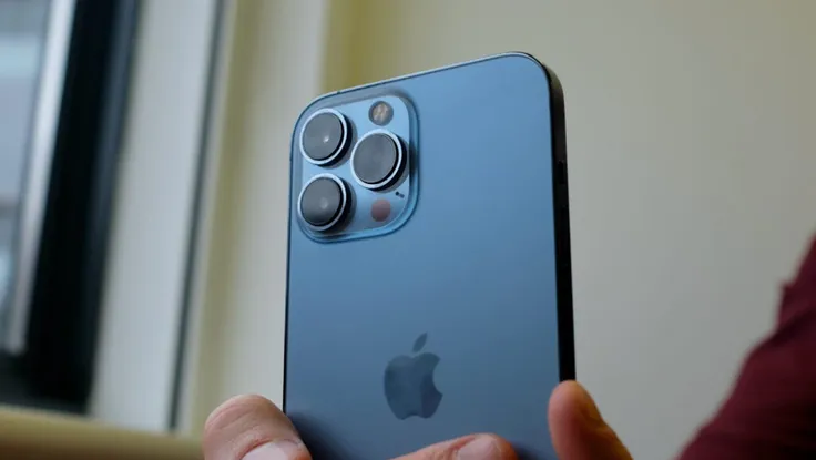 iPhone 13 Pro Max giá chỉ còn 29,4 triệu đồng