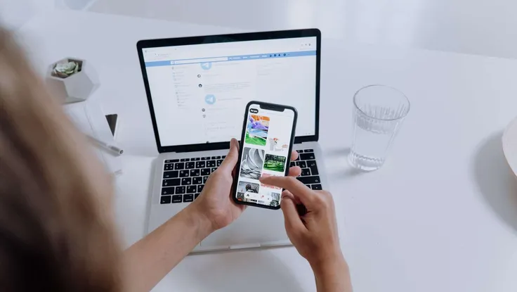 iPhone và MacBook giảm sốc 6,6 triệu đồng dịp cuối tuần