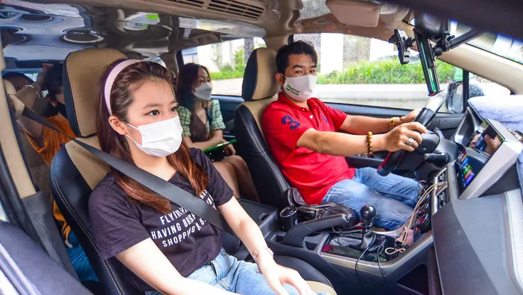 Cách đặt xe công nghệ an toàn hơn trong mùa dịch