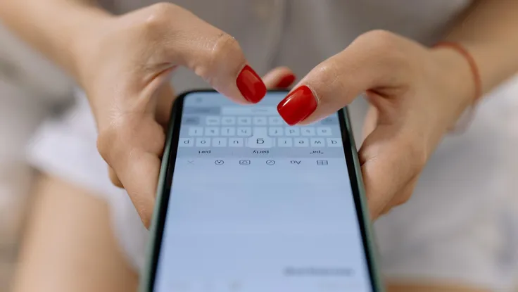 Thực hư dịch vụ đọc trộm tin nhắn Zalo