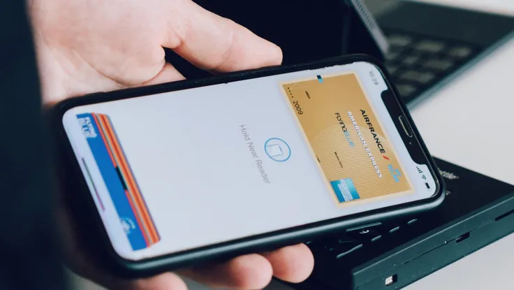 Vì sao Apple bị kiện vì tính năng thanh toán không tiếp xúc?