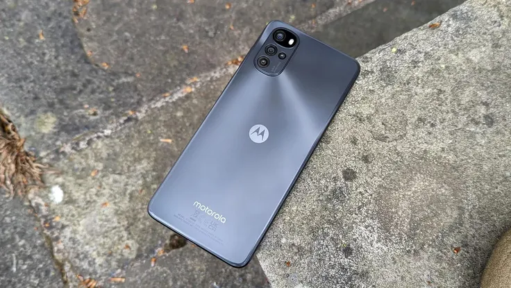 5 lí do vì sao bạn nên mua smartphone giá rẻ