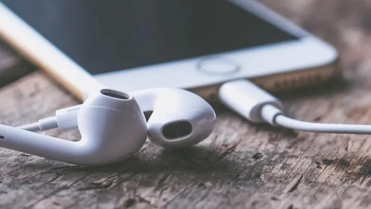 Hơn 1 tỉ người có nguy cơ mất thính giác do thiết bị cá nhân