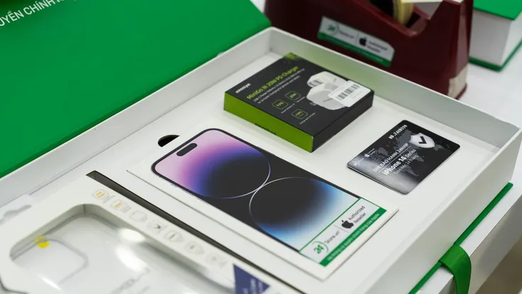 iPhone 14 Pro Max khan hàng, MacBook giảm giá 6 triệu tại Việt Nam 