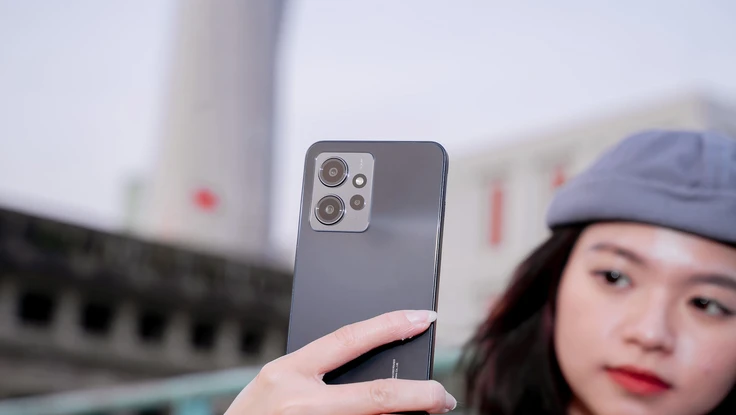 Điện thoại giảm sâu hơn 10 triệu đồng dịp lễ 30-4