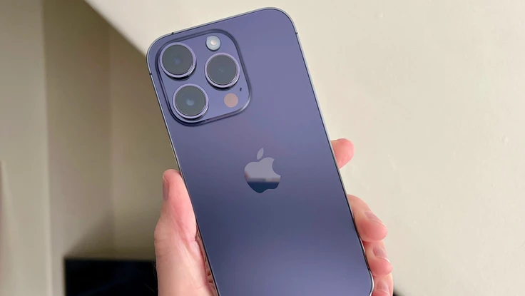 Lạm phát khiến doanh số bán smartphone toàn cầu giảm mạnh