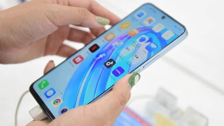 Tin công nghệ 10-7: OpenAI thành lập nhóm kiểm soát AI siêu thông minh