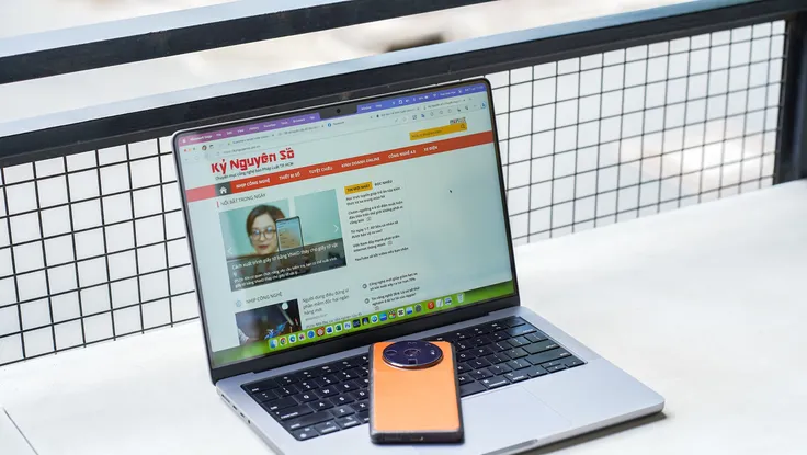 Thị phần iPhone tăng mạnh, Android giảm sút