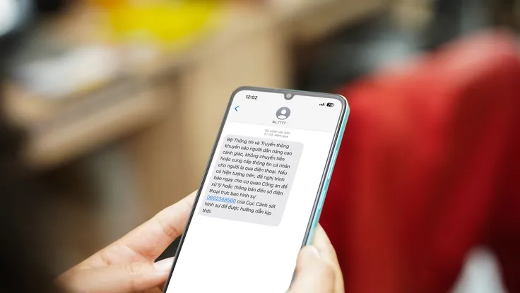 Bộ TTTT khuyến cáo không chuyển tiền cho người lạ