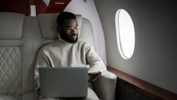 wifi trên máy bay có an toàn không