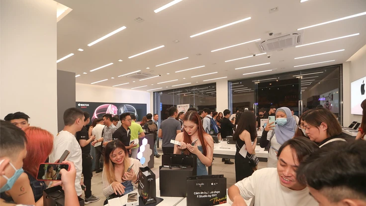 Tin công nghệ 20-6: Apple đã cho phép bán iPhone trên TikTok Shop