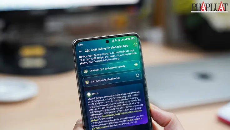 Cách xác thực sinh trắc học ngân hàng bằng ứng dụng VNeID từ ngày 1-7