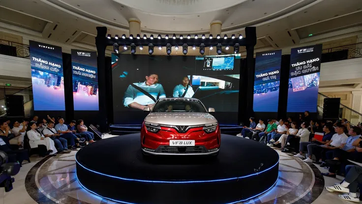 Tin công nghệ 17-7: Bất ngờ với những tính năng mới của trợ lý ảo VinFast