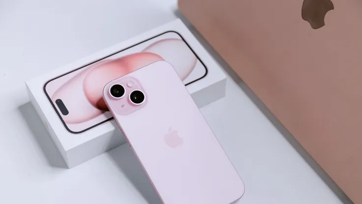 iPhone 15 series giảm giá mạnh cuối tháng 8-2024