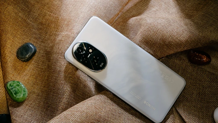 3 mẫu smartphone tầm trung đáng mua nhất hiện nay