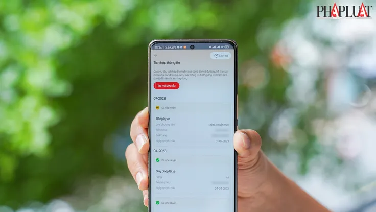 Cách tích hợp giấy đăng ký xe có màu biển số vào ứng dụng VNeID mới nhất