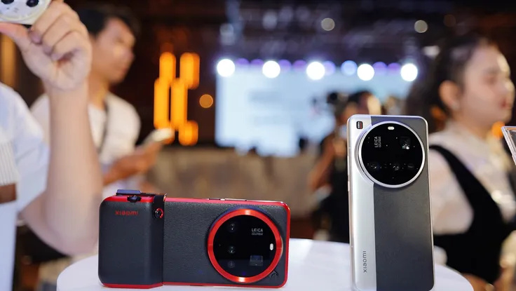 Xiaomi 15 Ultra lộ diện với camera Leica và HyperAI