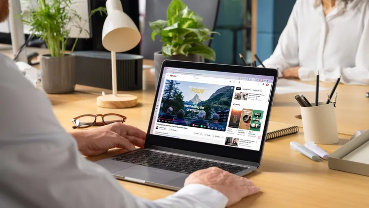 Cách xem video YouTube bằng thuyết minh tiếng Việt mới nhất