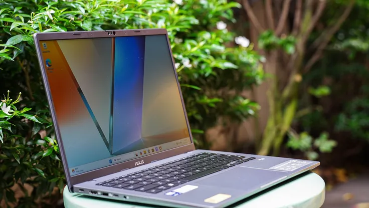 Tin công nghệ 27-5: Laptop mỏng nhẹ với thời lượng pin lên đến 20 tiếng