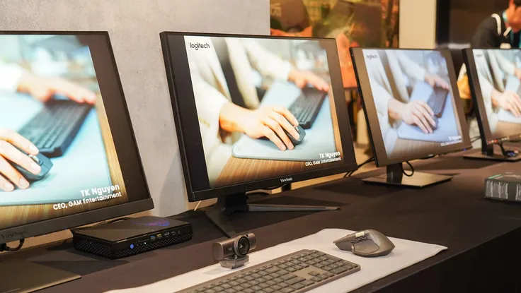 Ai sẽ thống trị phân khúc chuột máy tính cao cấp?