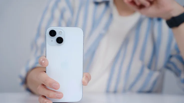 Những mẫu iPhone cũ đáng mua trong tháng 10