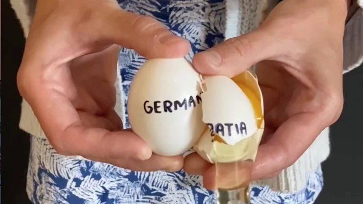 Quá sốc: Đức vô địch Euro 2020 theo kiểu 'lấy trứng chọi...trứng'